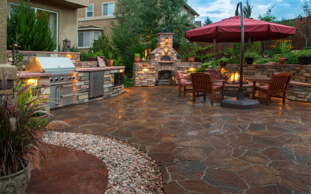 5 Easy Ways to Update Your Outdoor Living Space
